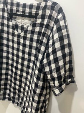 notPERFECTLINEN Black & White Gingham Button-Down Shirt